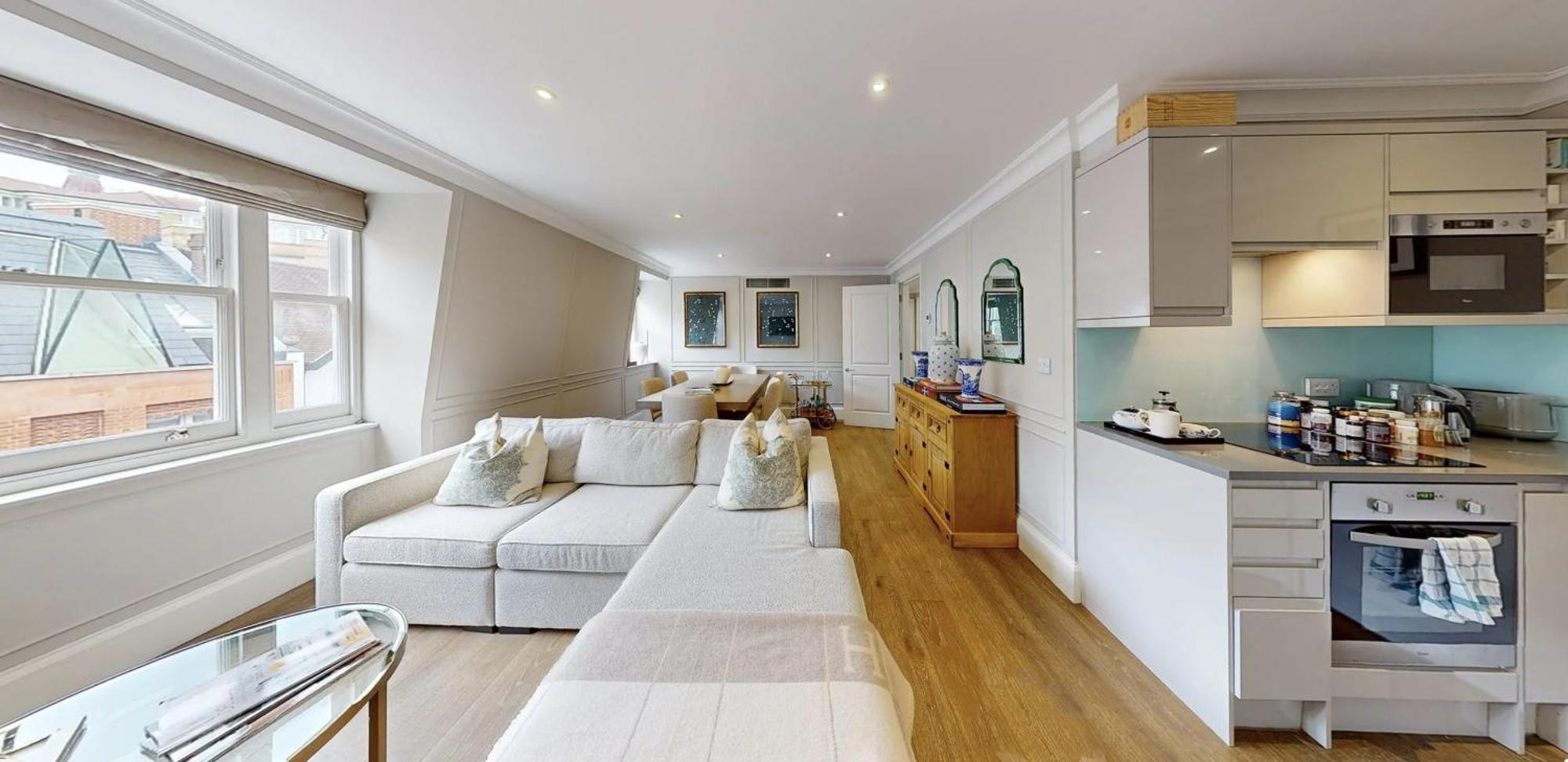 Buckingham & Lloyds Knightsbridge 5*