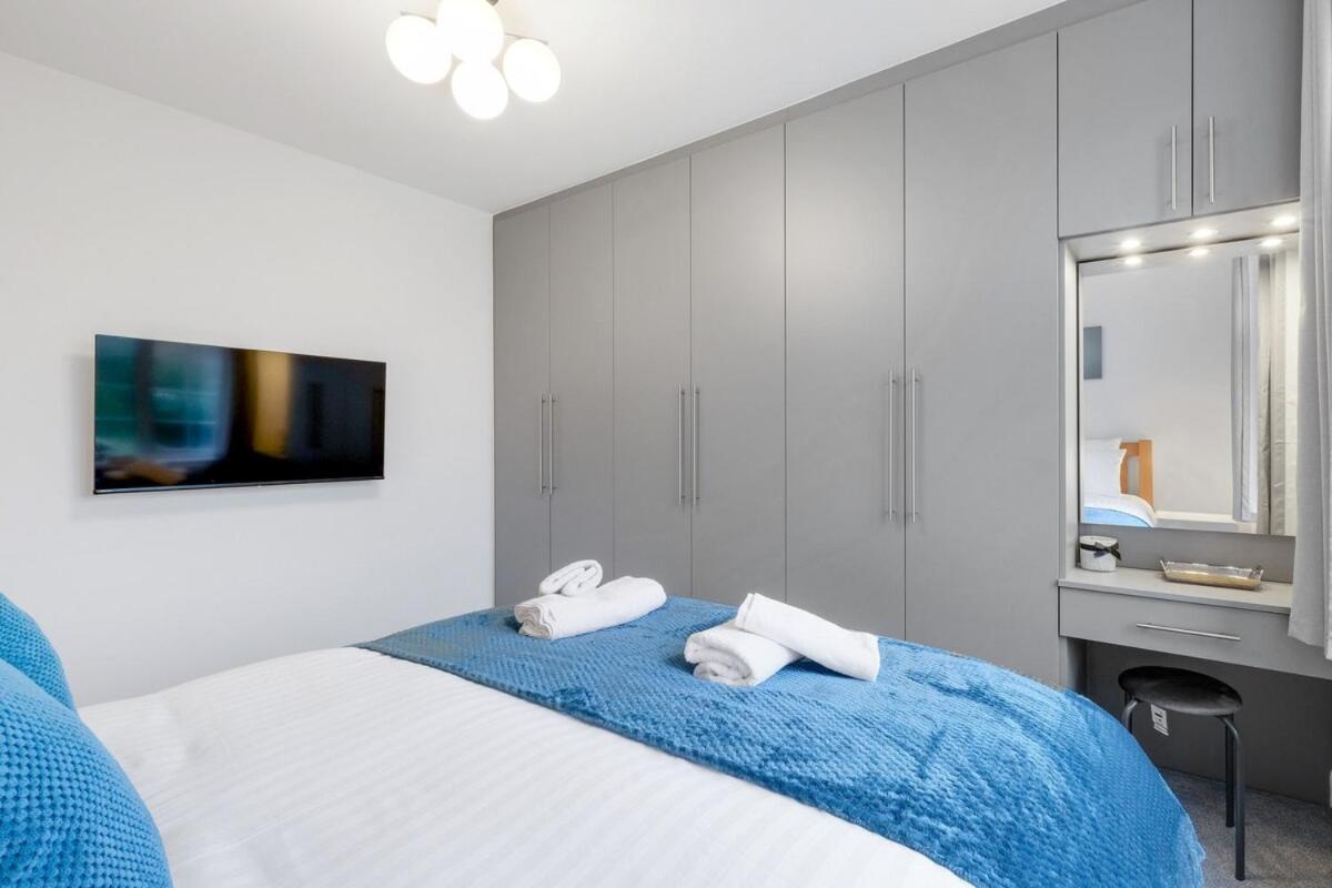 Stylish 3br House Close To Wembley Stadium And Arena Holiday home *