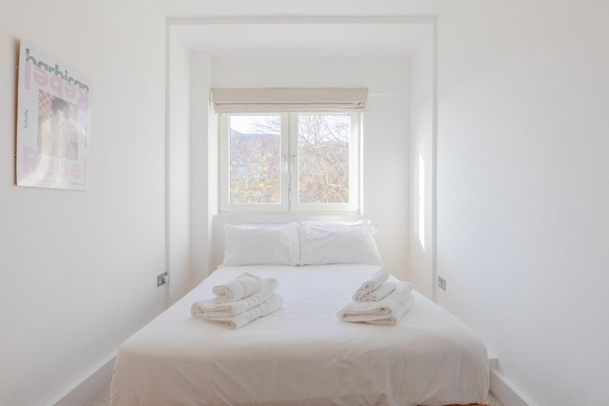 Fantastically Located 4bd Flat Clerkenwell Apartment London