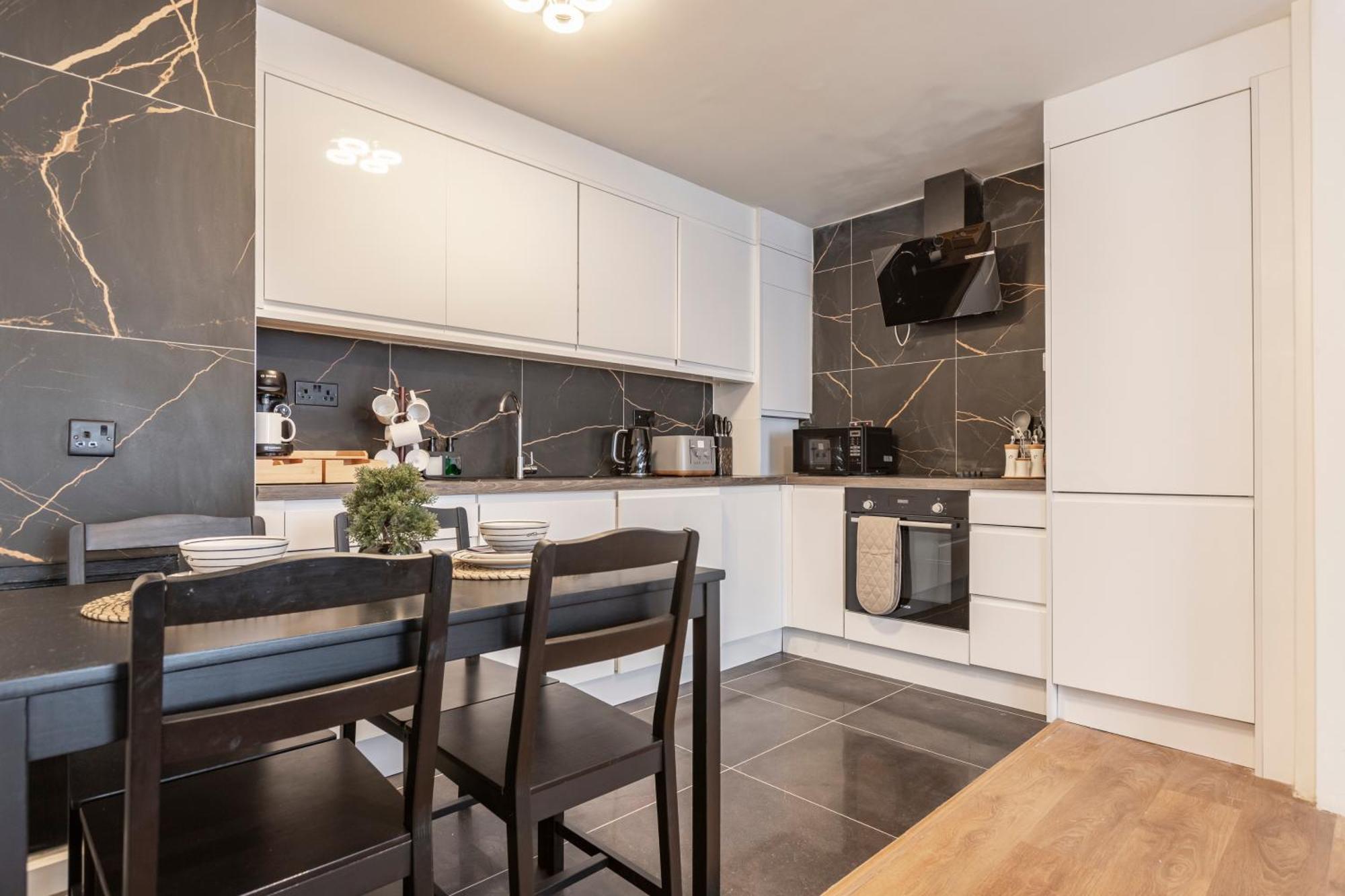 Appartement Shepherds Haven Luxury 4 Bed Flat With Self Check In