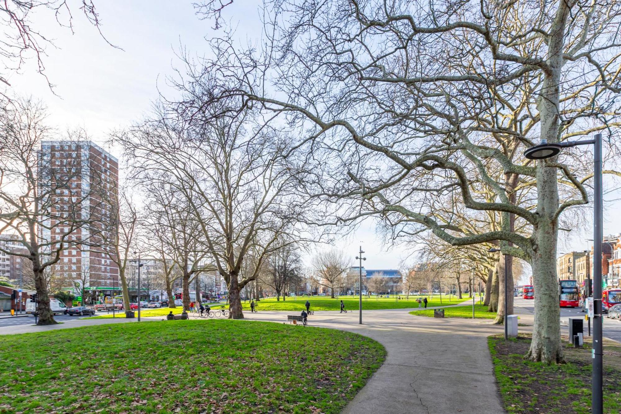 Shepherds Haven Luxury 4 Bed Flat With Self Check In Appartement *