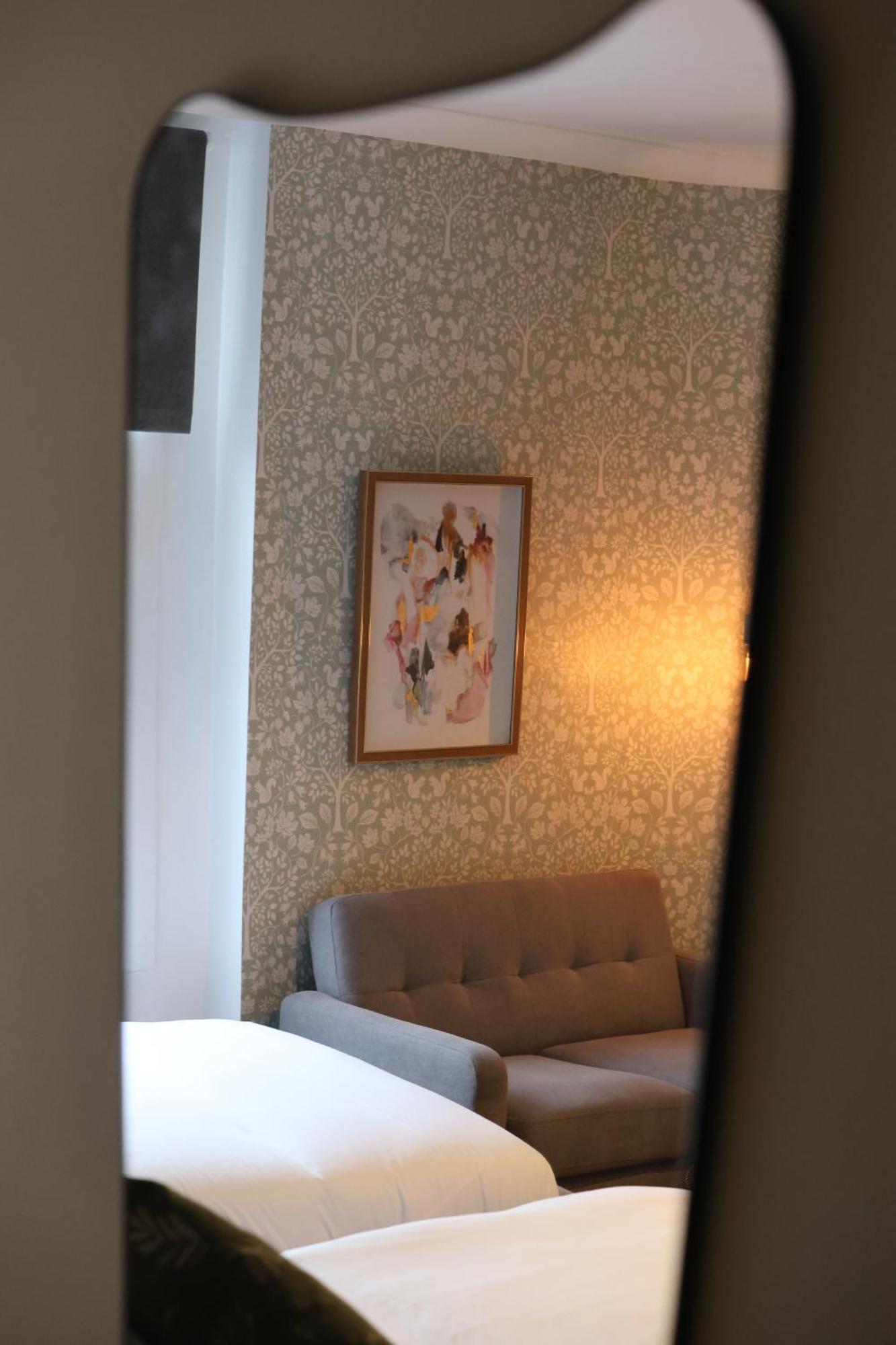 Cityscape Apartment