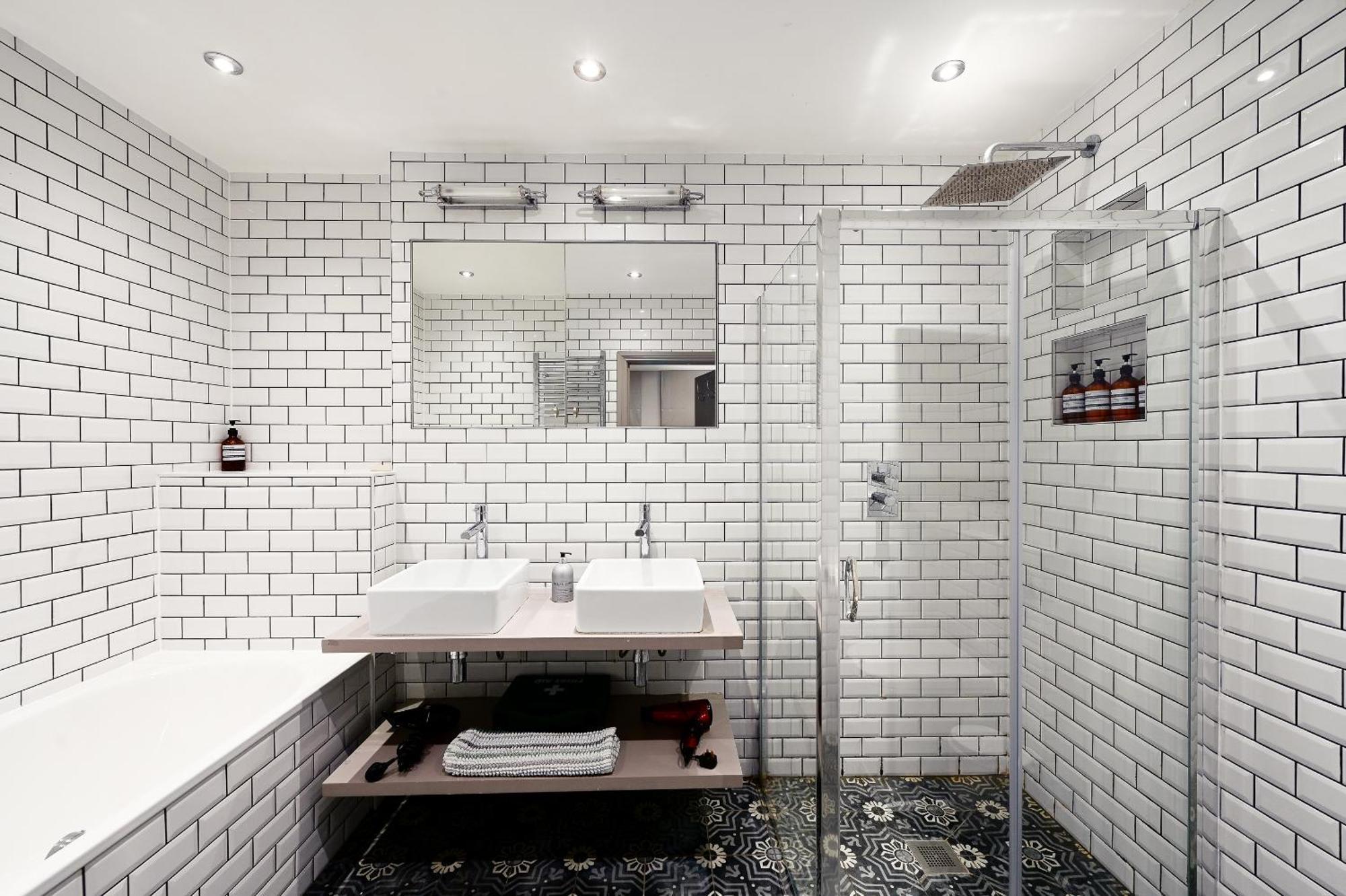 Unique Luxury 3br In The Heart Of London, Moments Away From The Vibrant Brick Lane, Shoreditch And Liverpool Street London