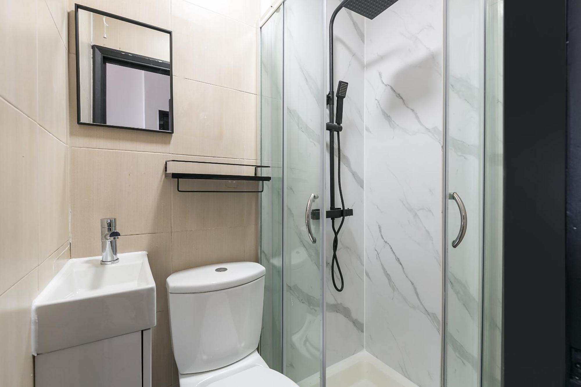 King Cross Collective - By Aura Guest house London