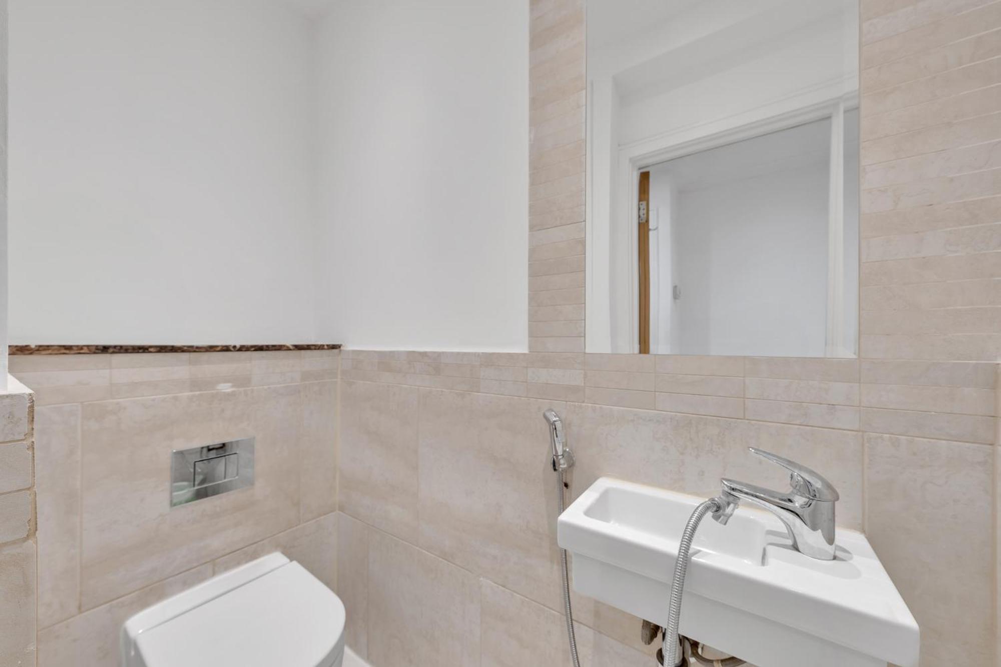 Deluxe 1-bedroom London