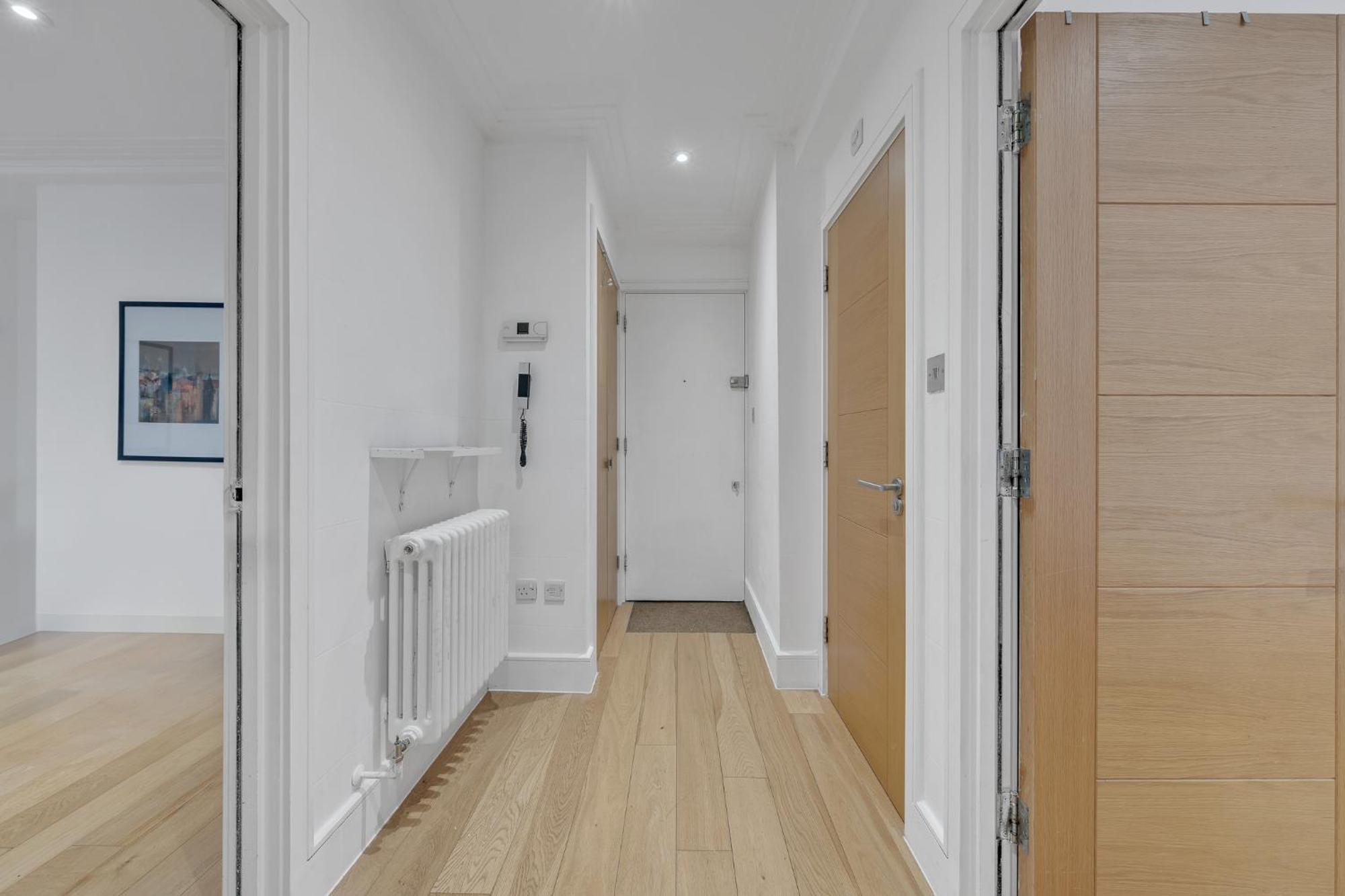 Deluxe 1-bedroom London