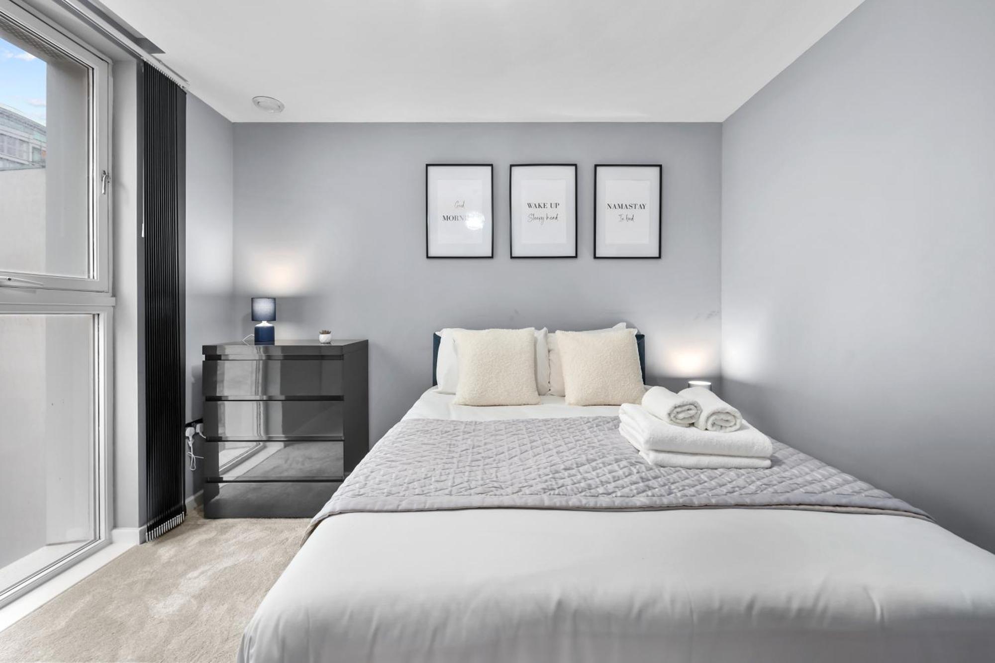 Apartment 2-bedroom Short Term & Flexible Renting Canary Wharf *