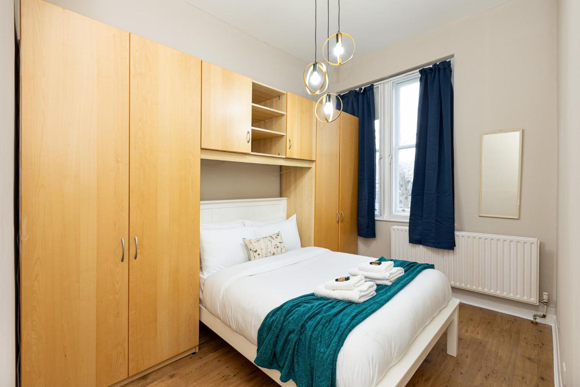 Exquisite 1br, 5min Kensington Olympia Tube