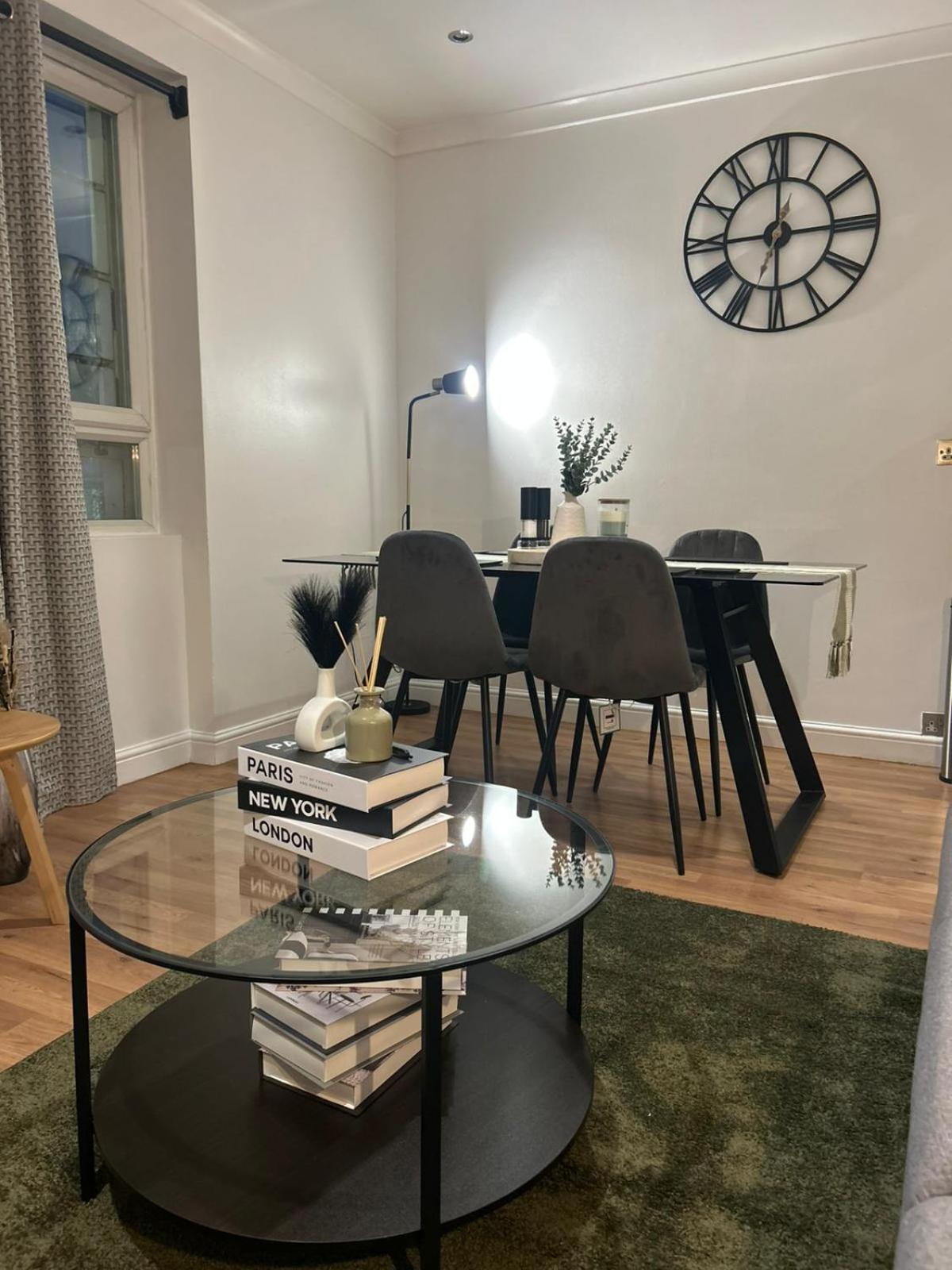 Apartment Cosy Paddington 2 Bedroom Prime Location *