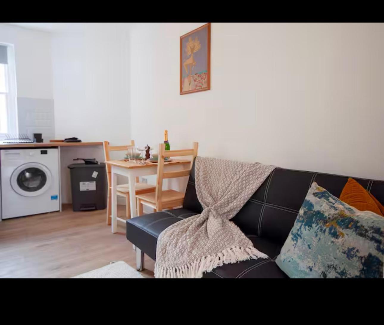 Cozy & Flat For 3 ! Apartment London