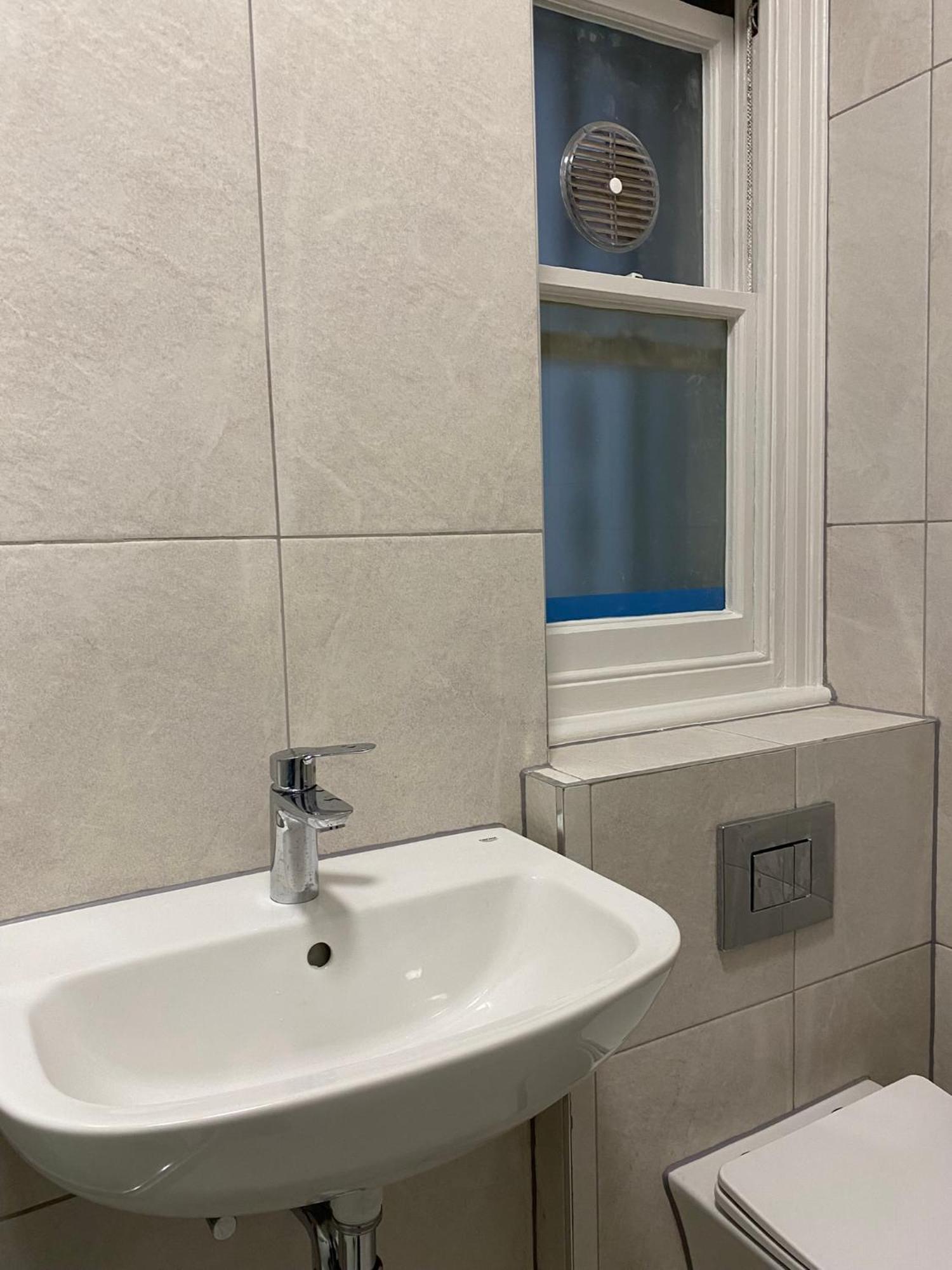 Hostel 270 Earls Court Road *