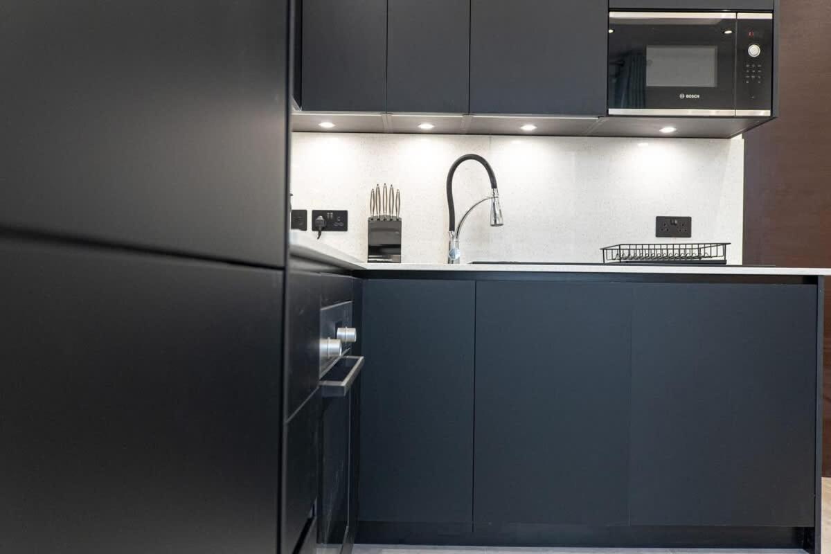 2-bed Flat Near Zoo, Ideal For Families London