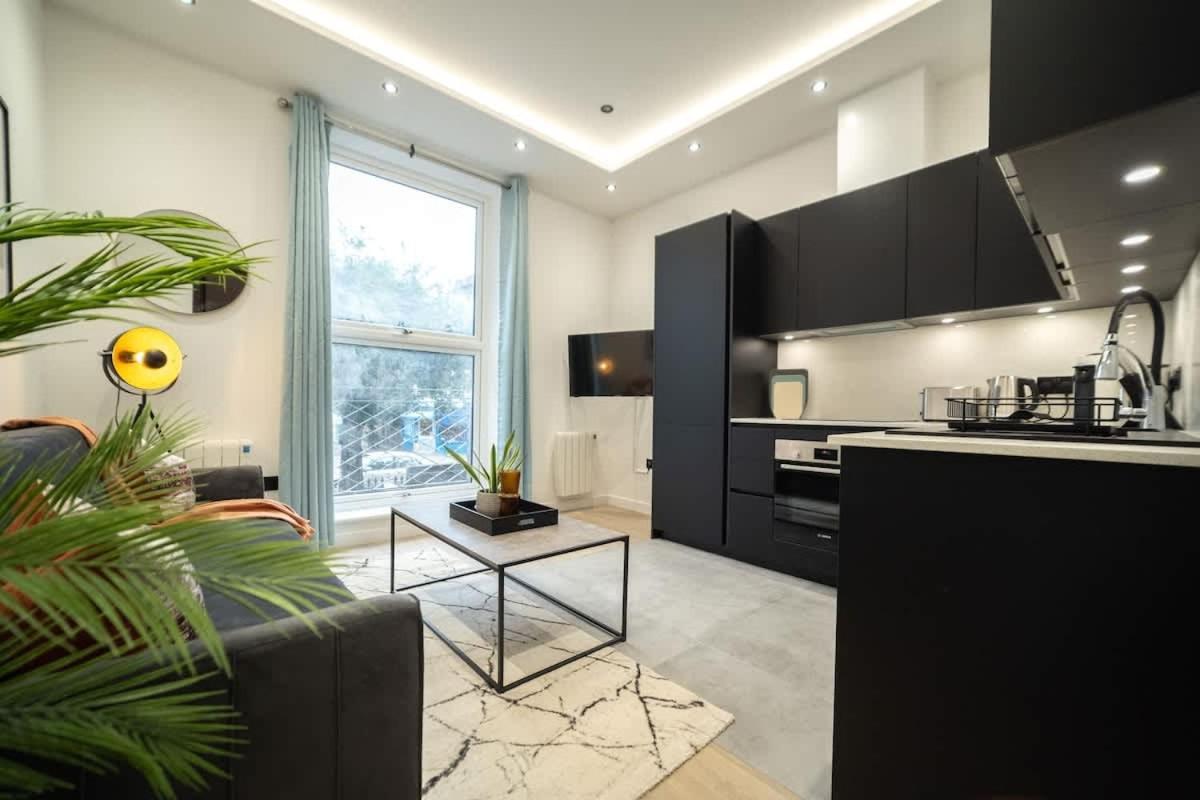 2-bed Flat Near Zoo, Ideal For Families
