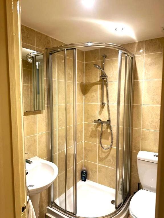 Delightful By Kensington & Chelsea Desirable Locations W8 Sw Apartment *