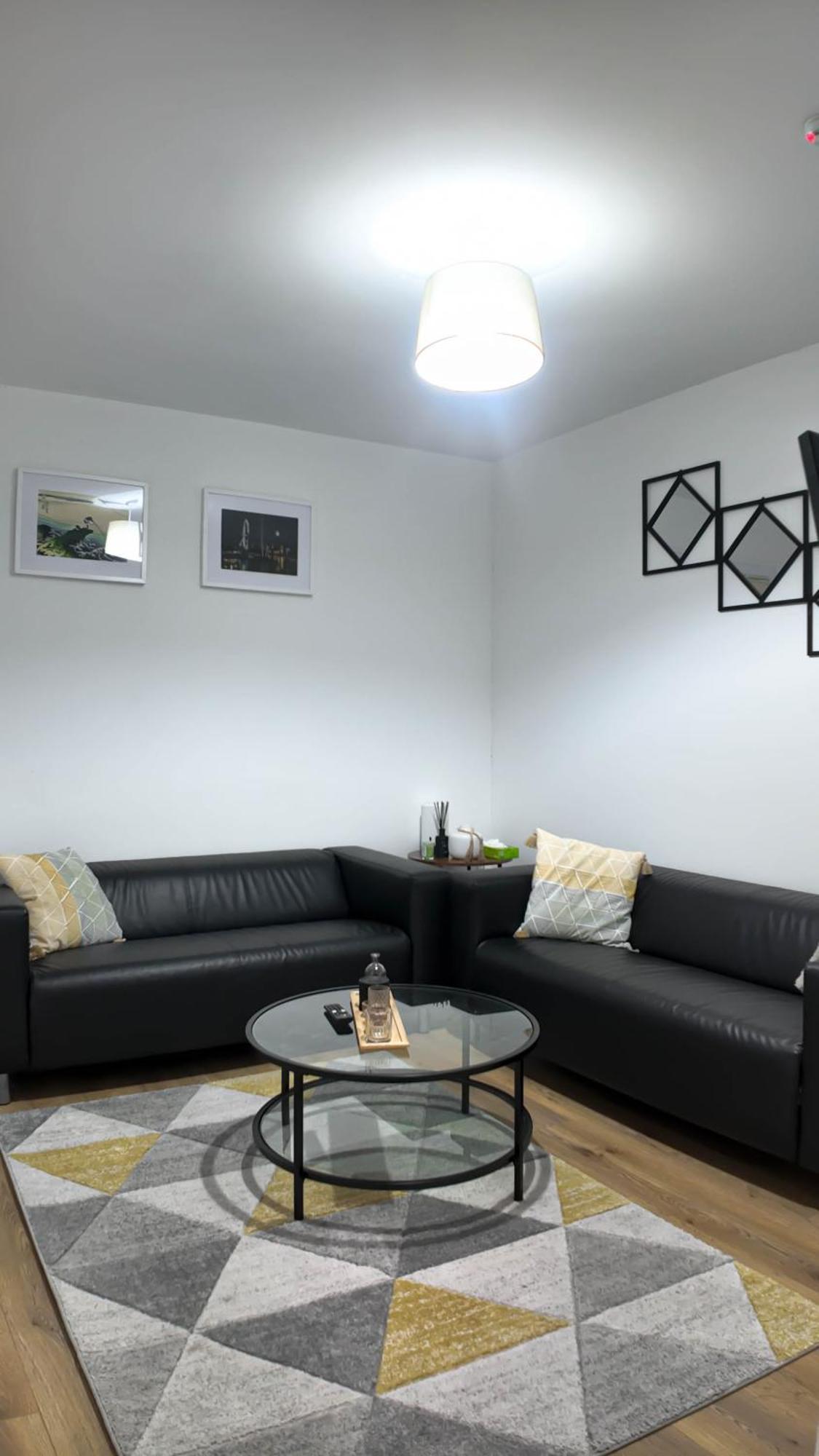 Duplex 3 Bed With Patio In Camden Wr202 London