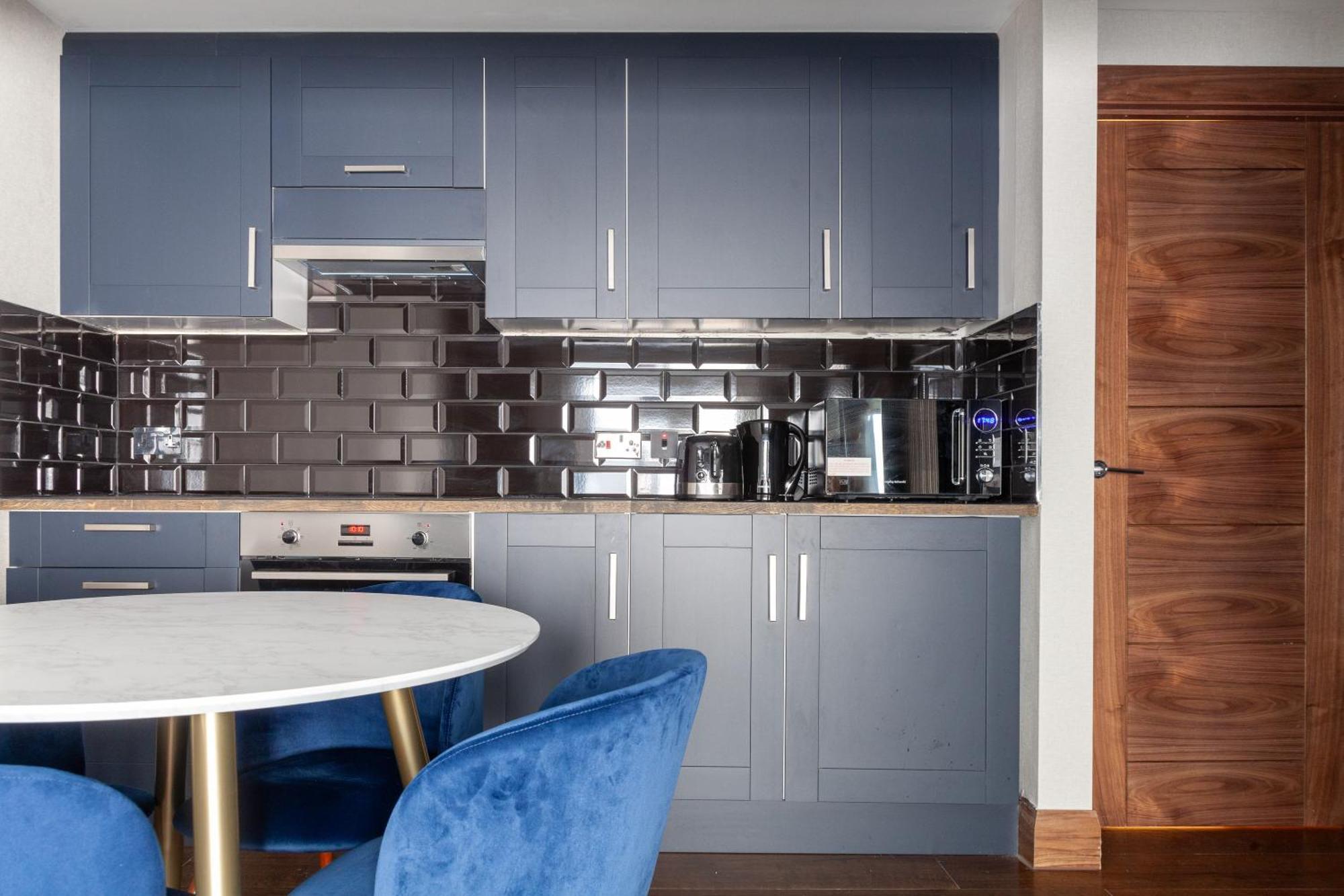 Comfortable 1br Flat, 5 Min To Hyde Park Apartment
