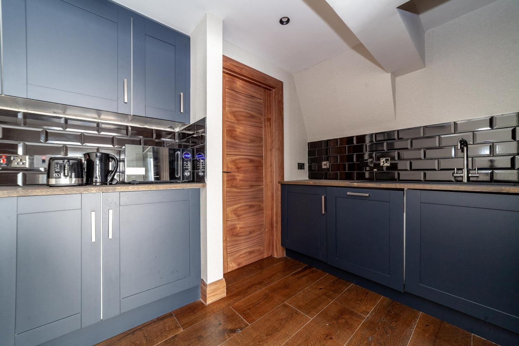 Comfortable 1br Flat, 5 Min To Hyde Park Apartment