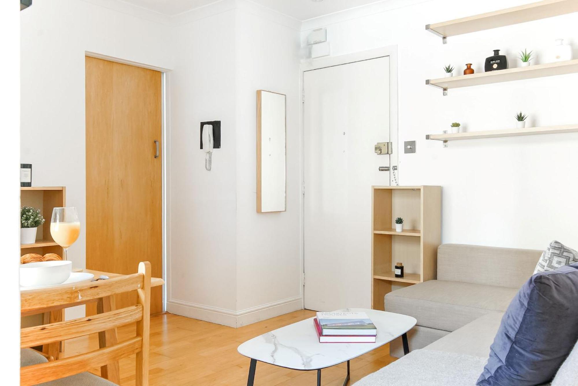 Bnbnova - Fitzrovia & Regent's Park Apartment London