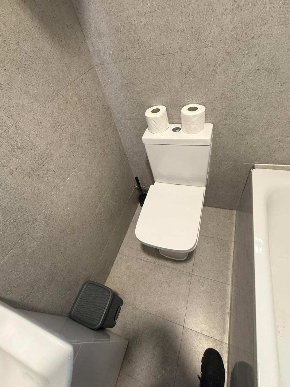 One Bed Flat In Clapham Junction Apartment