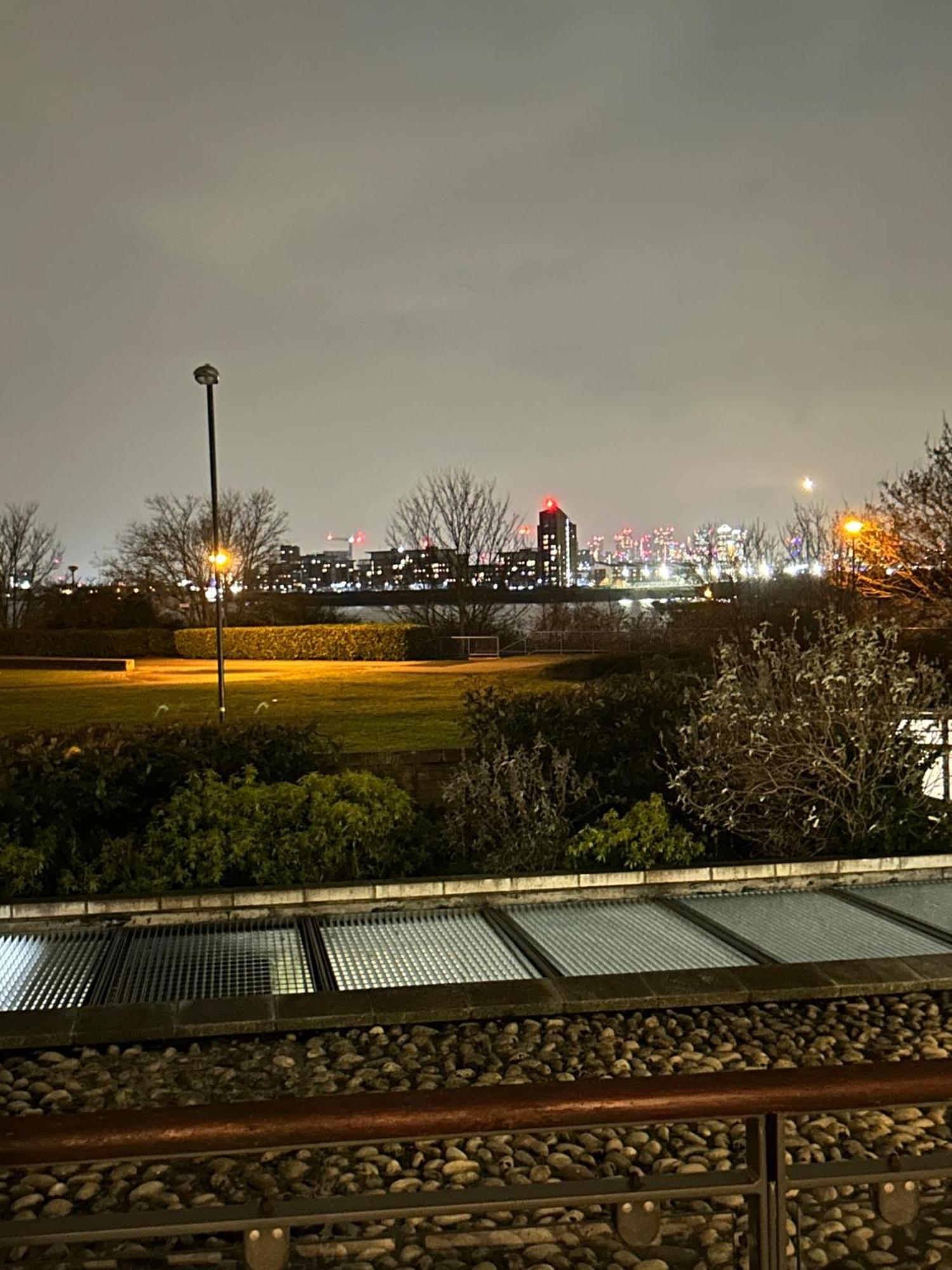 Flat In Greenwich Near O2 And City Airport * London