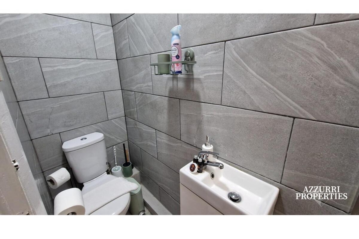 Apartment Two Bed Flat - 6 Minutes To Canning Town Station *