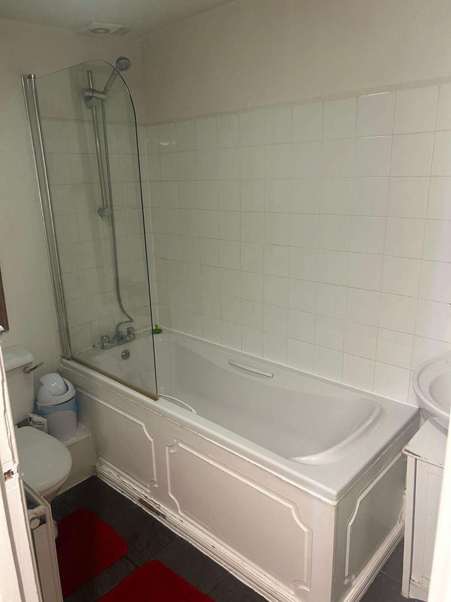 2 Bed Flat London