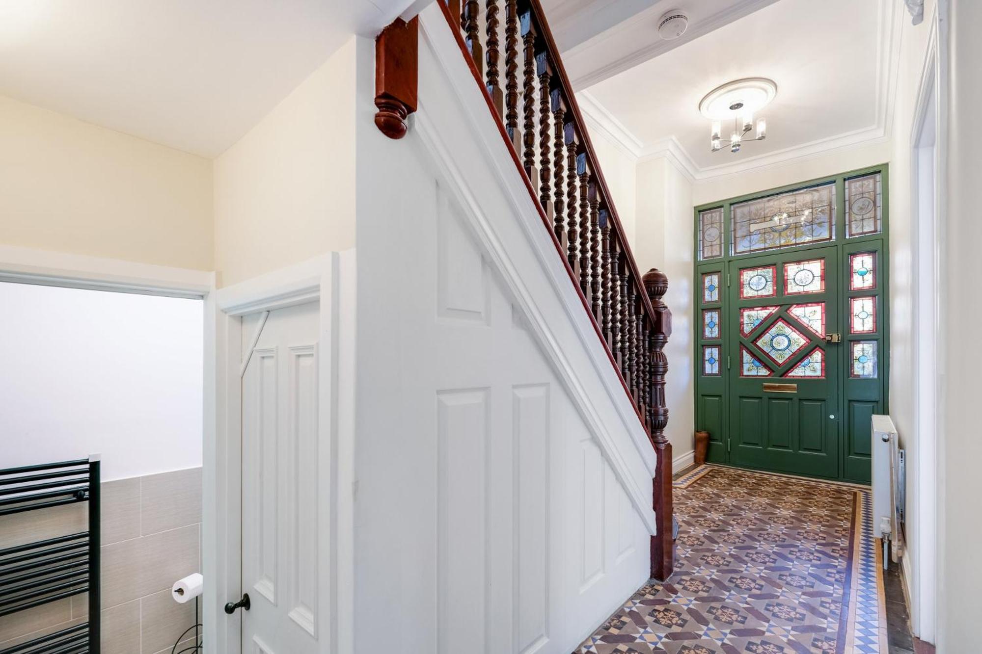 Stunning Edwardian 6-bedroom Family In Muswell Hill * London