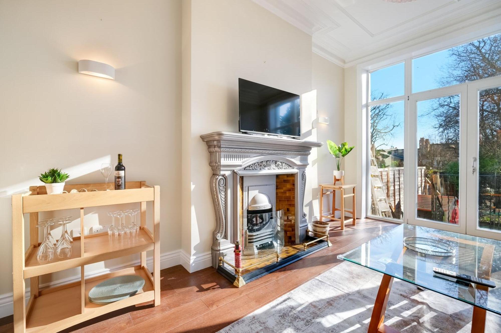 Stunning Edwardian 6-bedroom Family In Muswell Hill * London