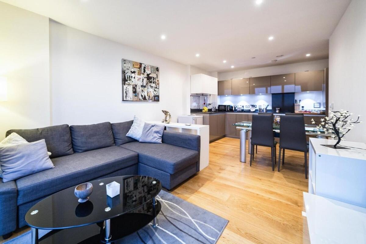 New Chic Luxury Flat View At Isle Of Dogs And The Apartment *