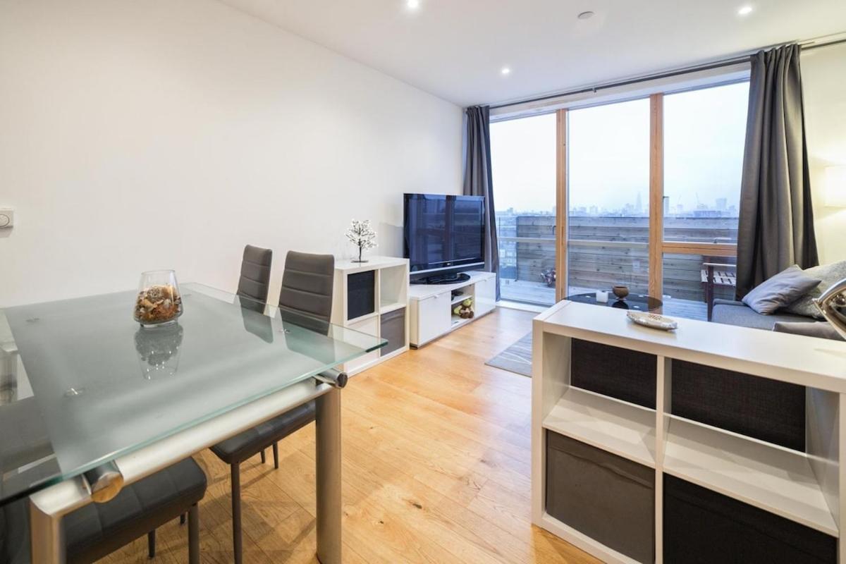 Apartment New Chic Luxury Flat View At Isle Of Dogs And The
