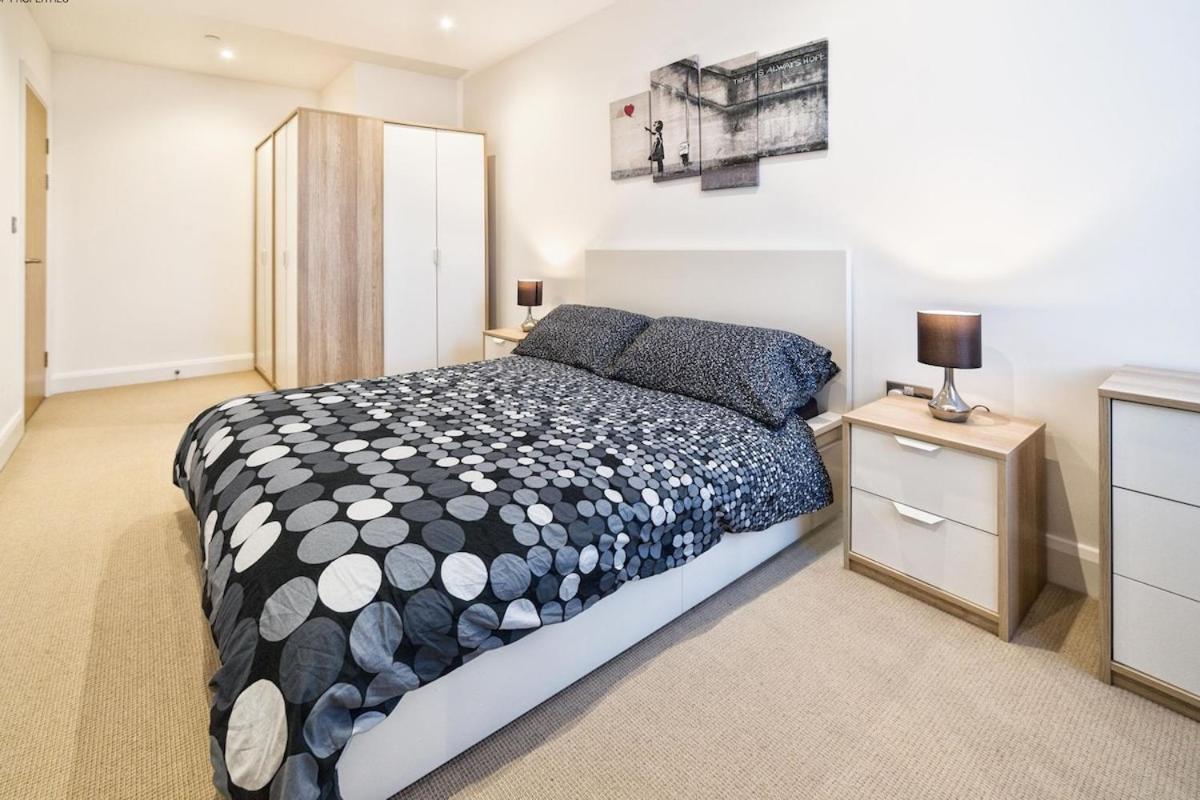 New Chic Luxury Flat View At Isle Of Dogs And The * London