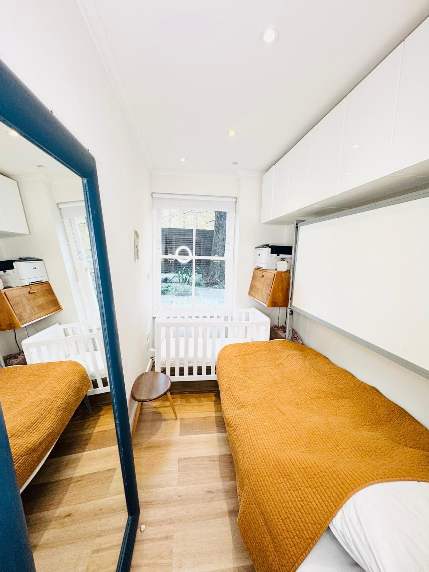 Kings Cross Highbury Angel Oxford Circus Apartment London