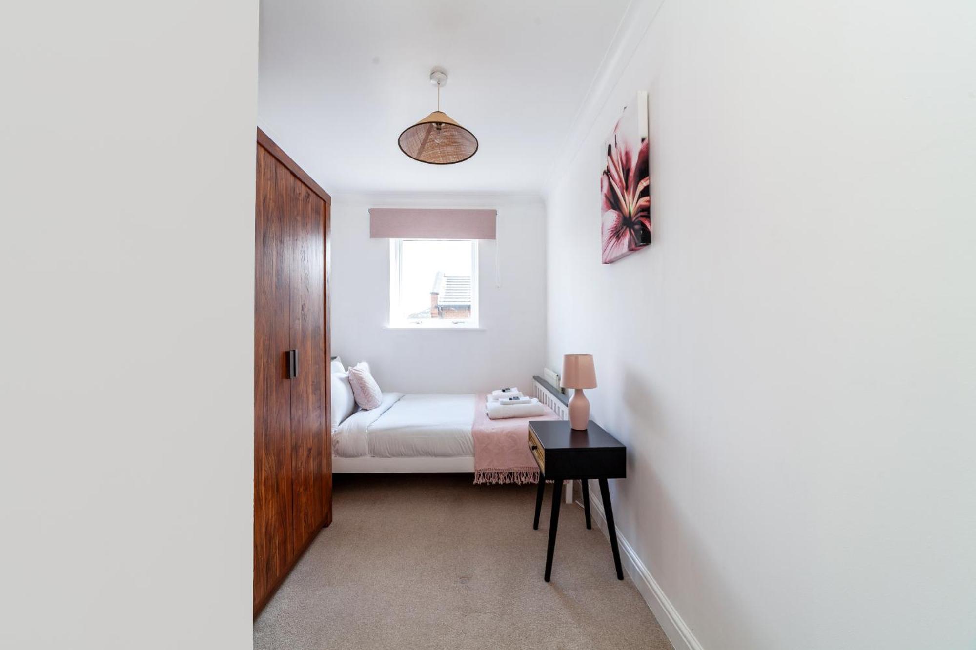 Apartment Cozy Welcoming 2br Flat Near Excel Centre *