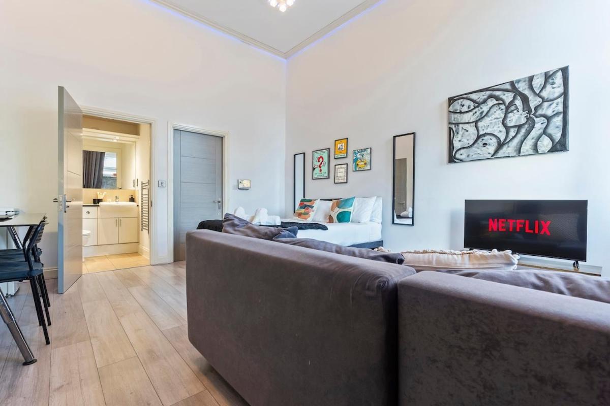Monopoly - Luxurious High-tech Bright & Spacious Flat