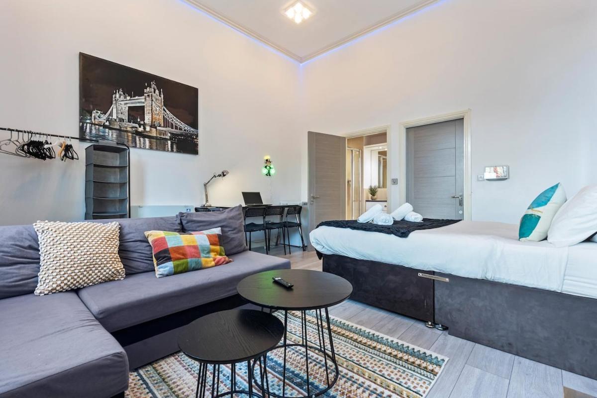 Monopoly - Luxurious High-tech Bright & Spacious Flat * London