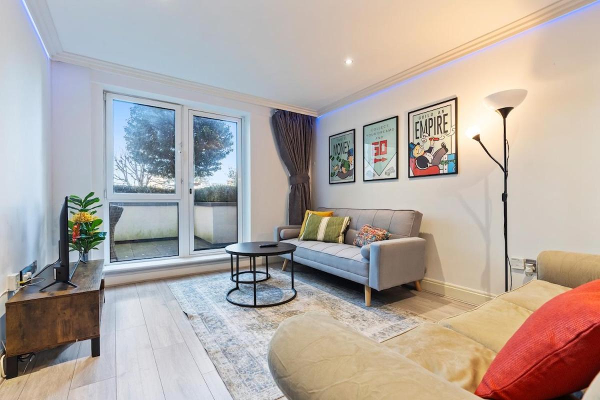 Monopoly - Luxurious High-tech Bright & Spacious Flat Apartment London