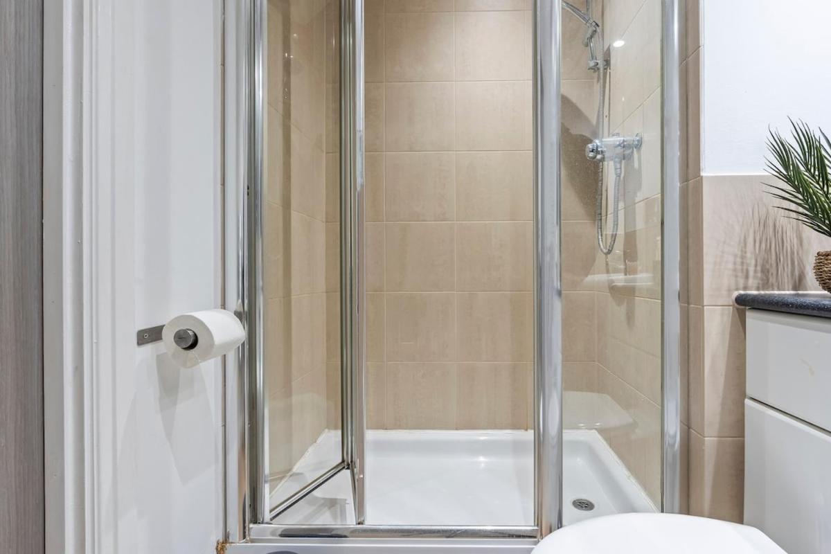 Apartamento Monopoly - Luxurious High-tech Bright & Spacious Flat