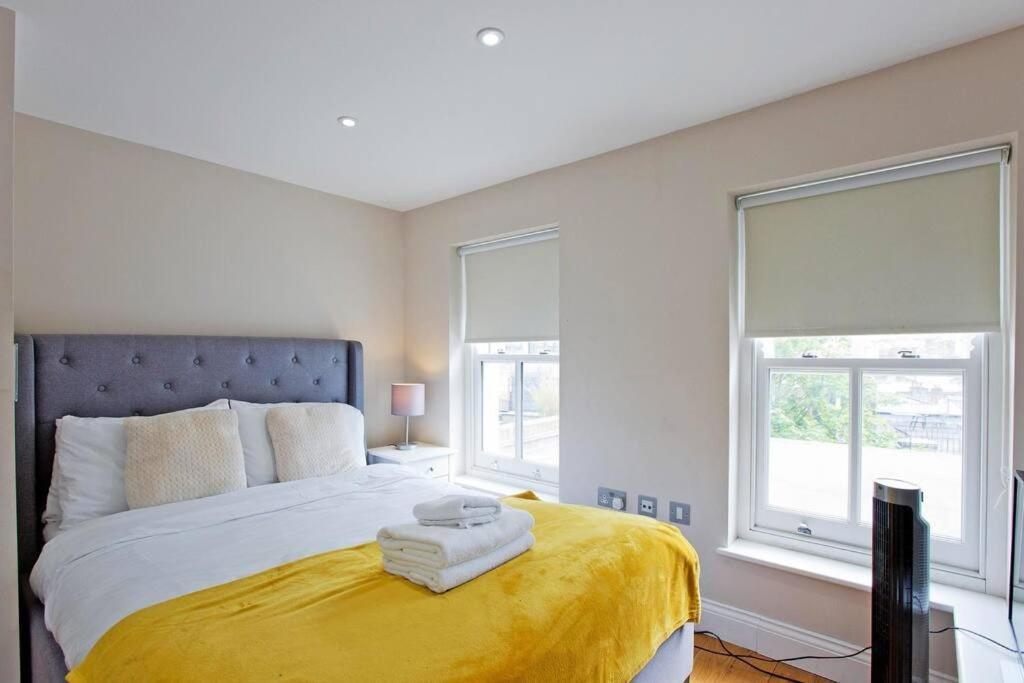 Cute 1bed Duplex Kensington No5 Appartement Londen