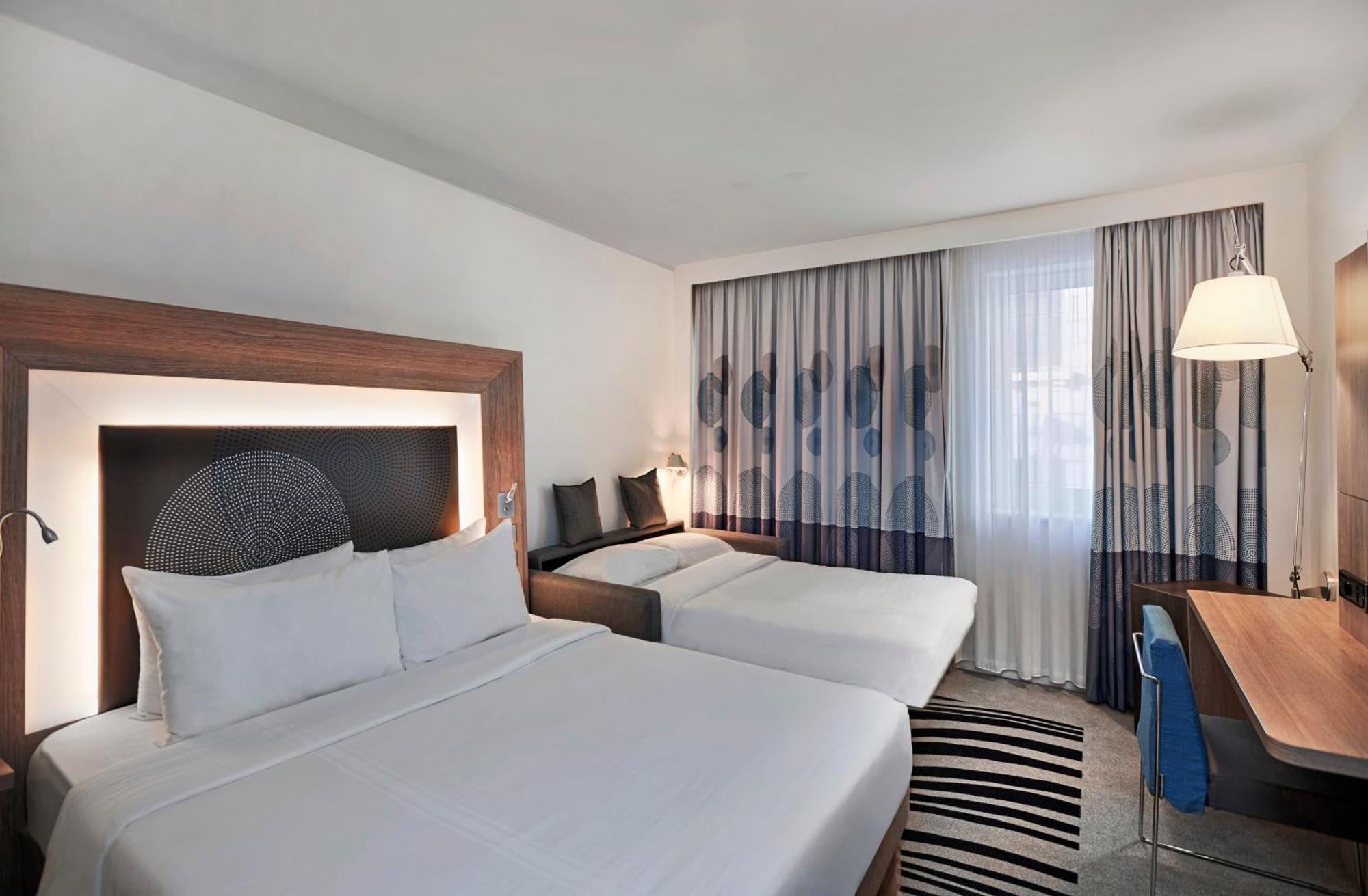 Hotel Novotel Tower Bridge 4*