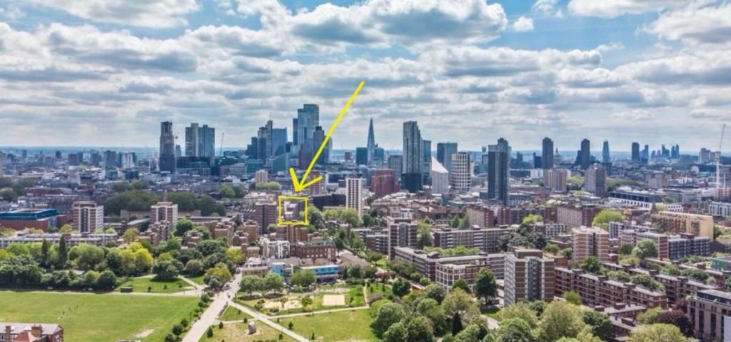 Apartment Central City 3 Minutes To Tower Of London Trendy Shoreditch Recently Refurbished 3 Bedrooms Sleeps 8