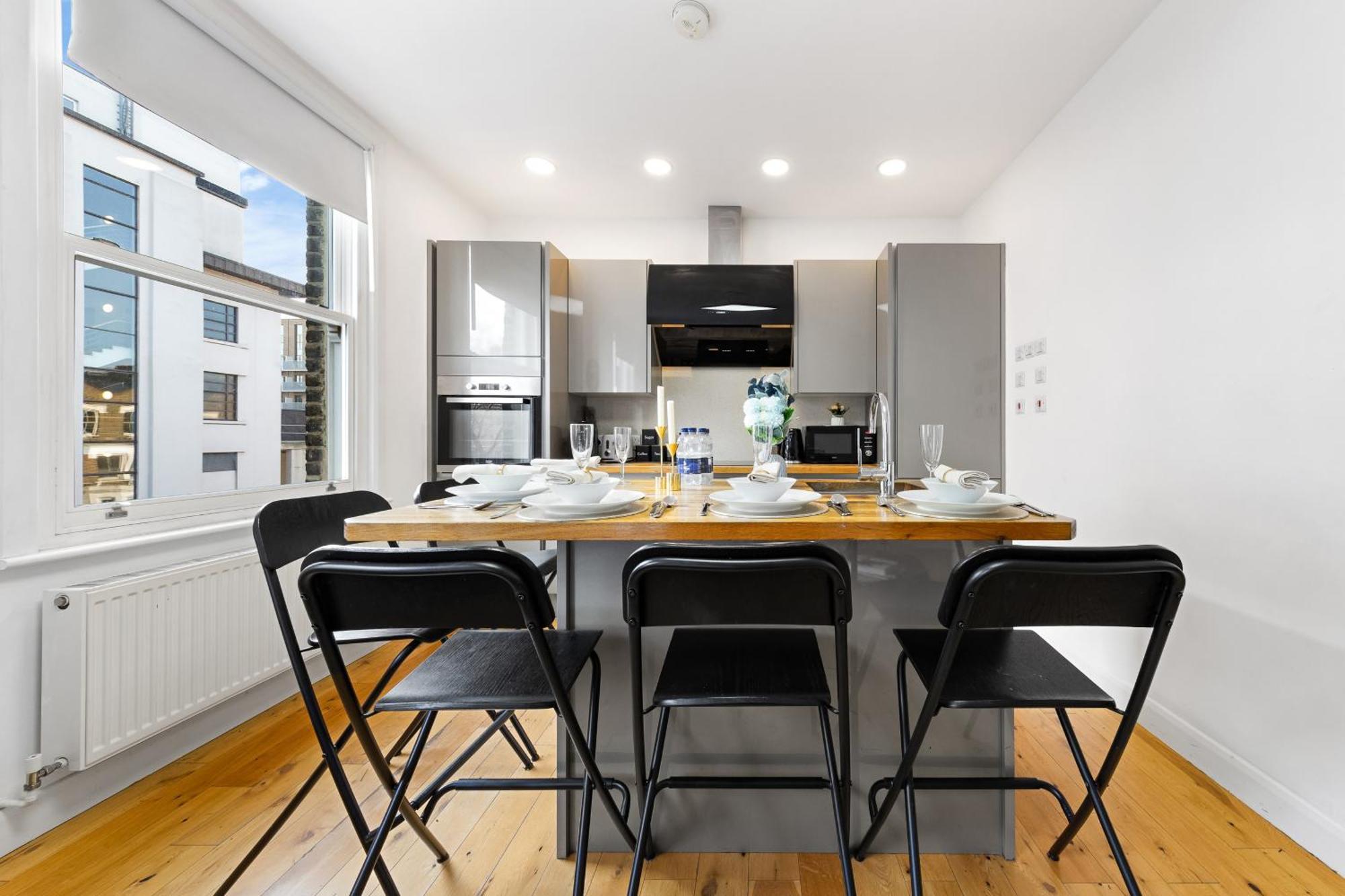 The Farringdon Apartment