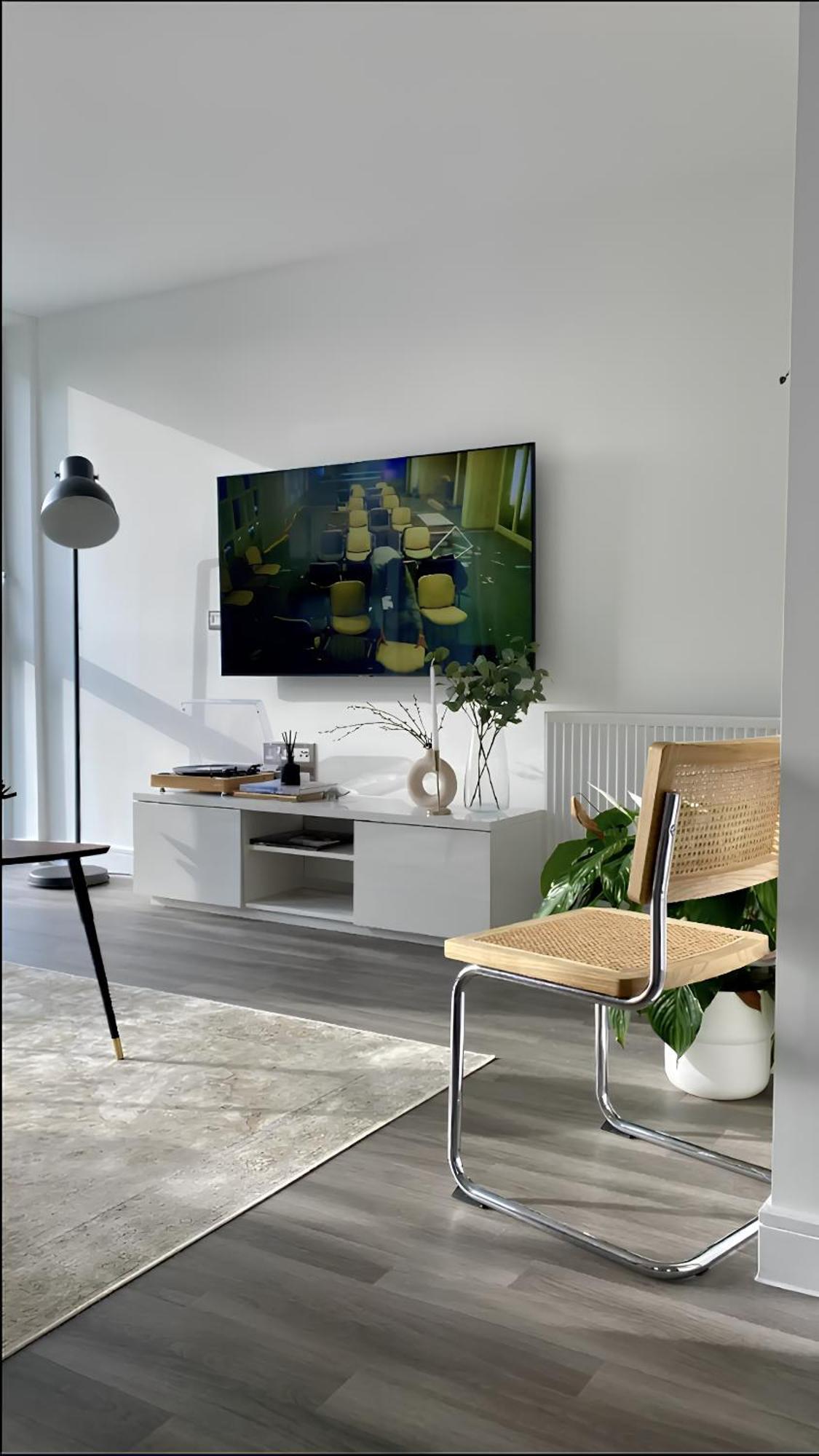 Scandi Style Flat In With Private Terrace Apartment London