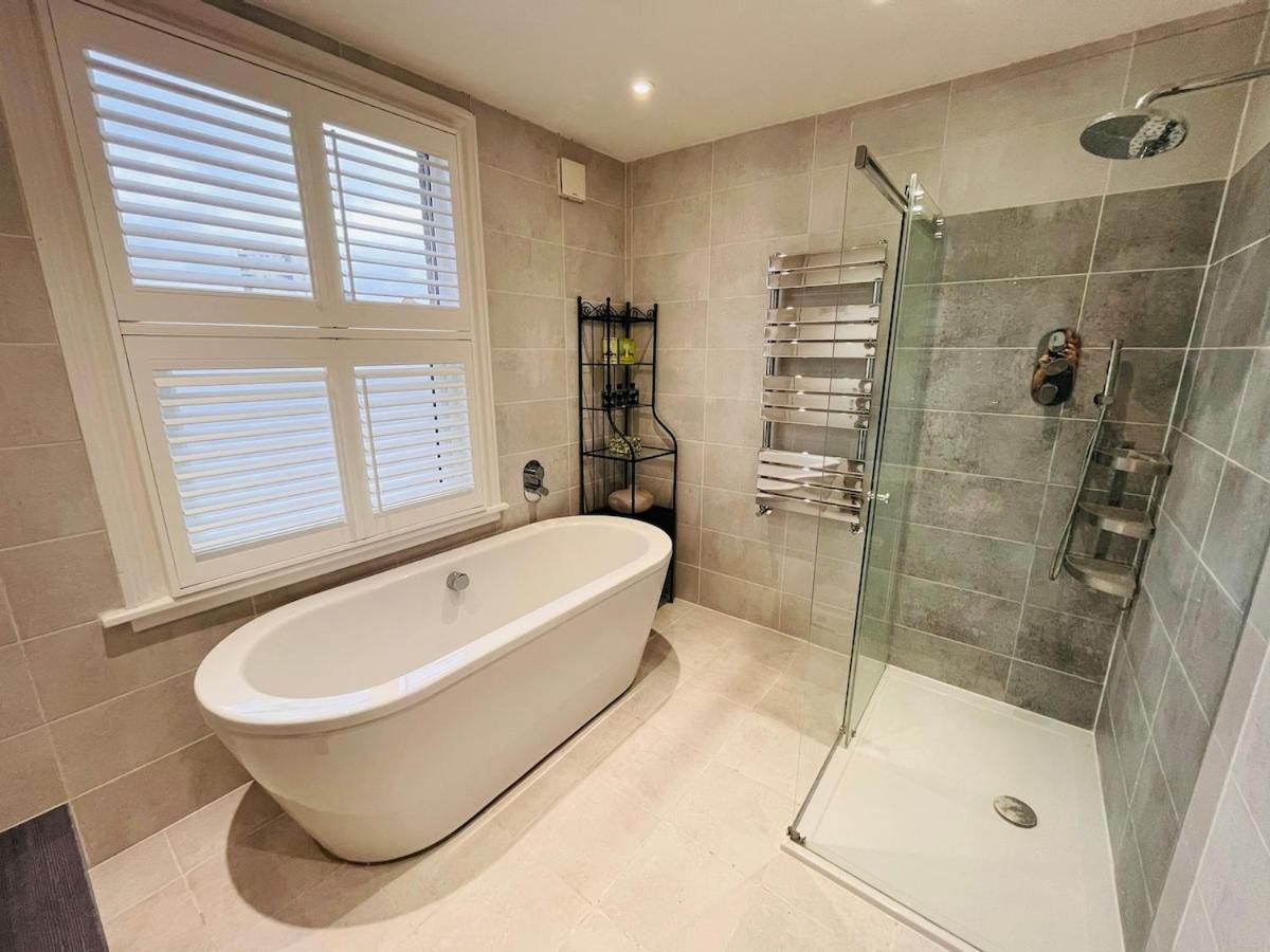 Apartamento Elegant & Spacious 3 Bed *