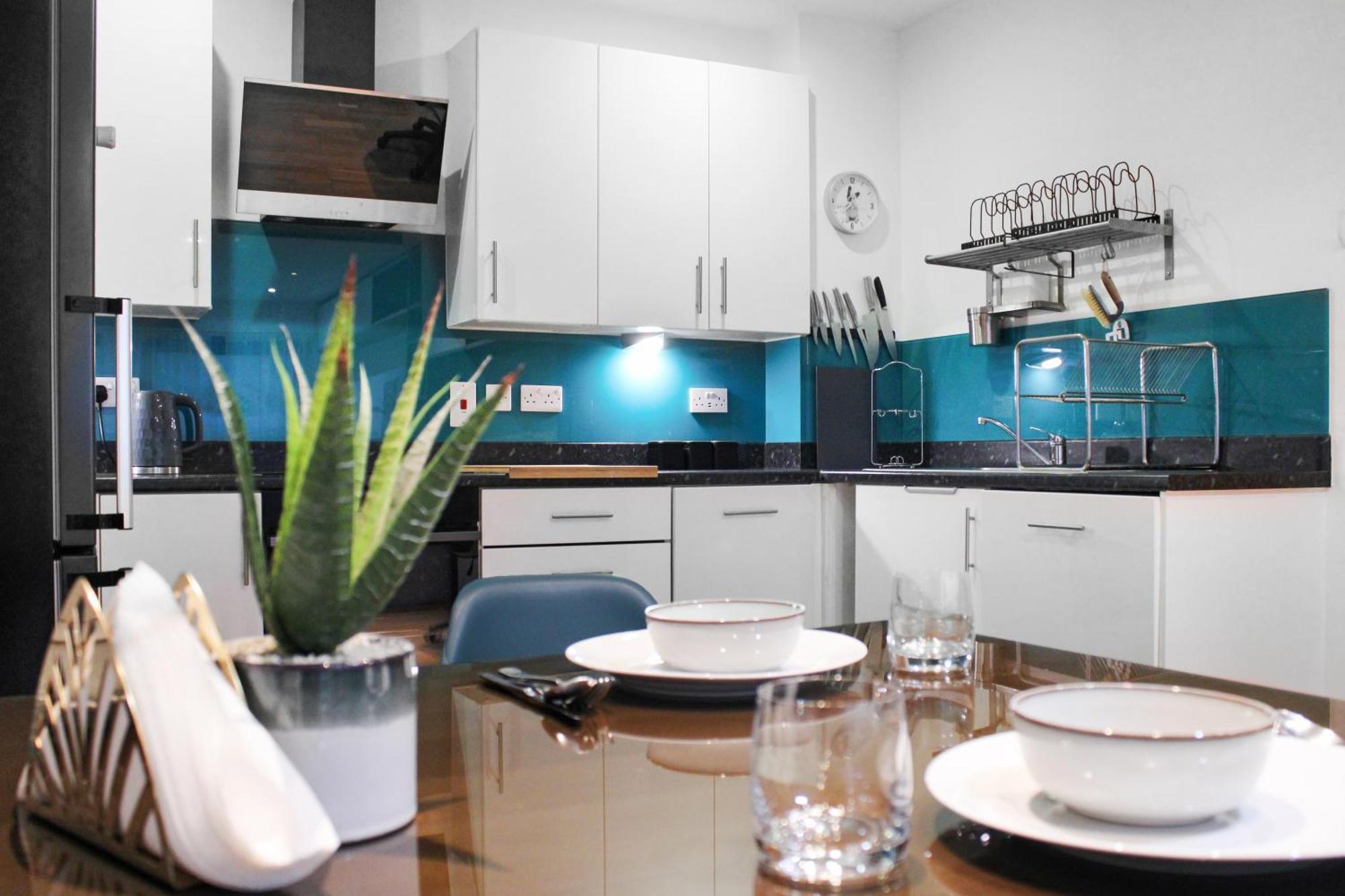 Walk To King's Hospital,private Terrace,828 Sq Ft,workspace * London