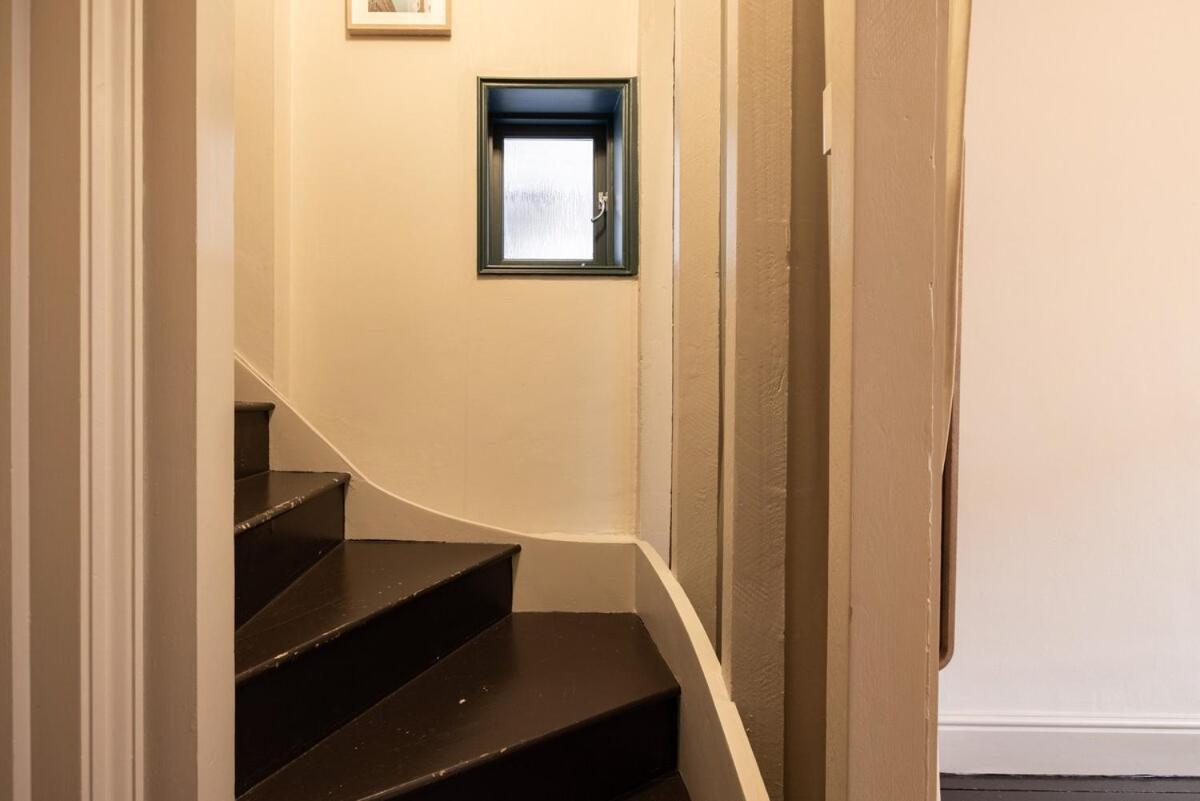 Charming Maisonette With Workspace In Notting Hill Londen