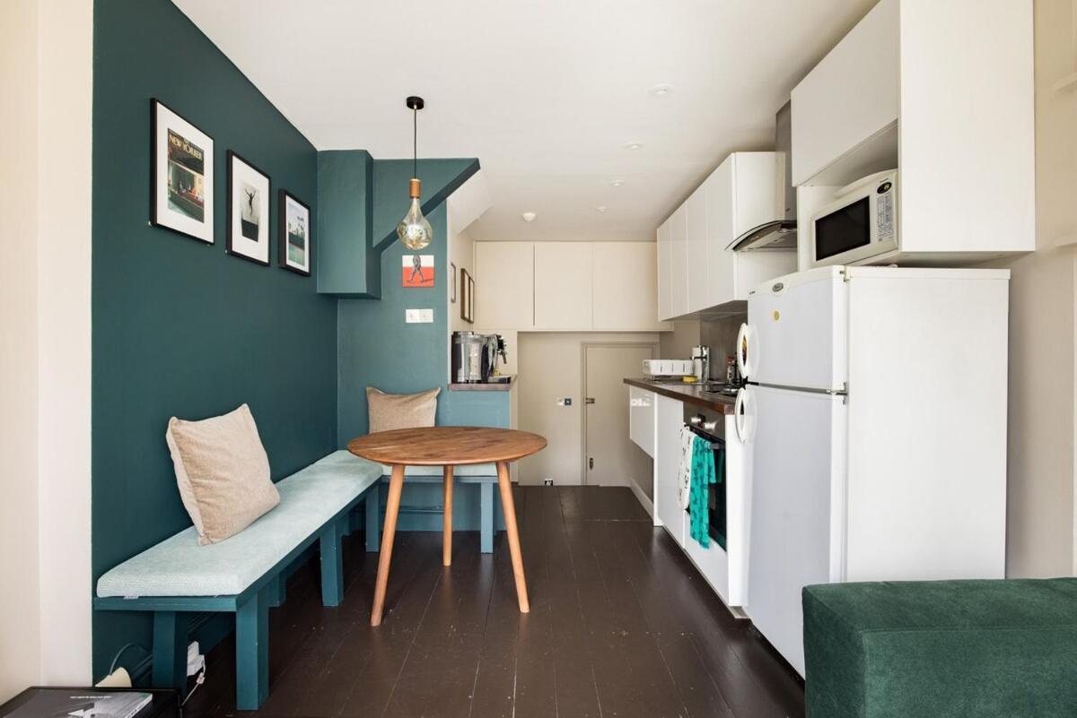 Charming Maisonette With Workspace In Notting Hill Appartement Londen