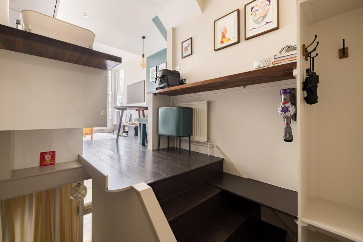 Charming Maisonette With Workspace In Notting Hill Londen