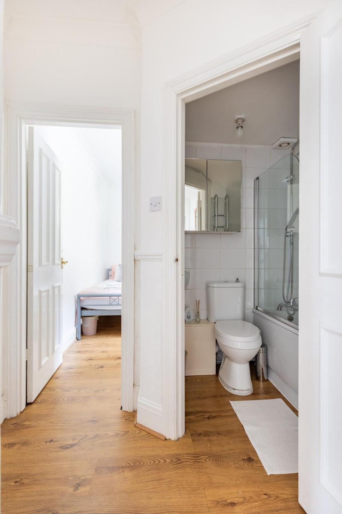 Appartement Flat Near Wembley, Self Check In, Garden