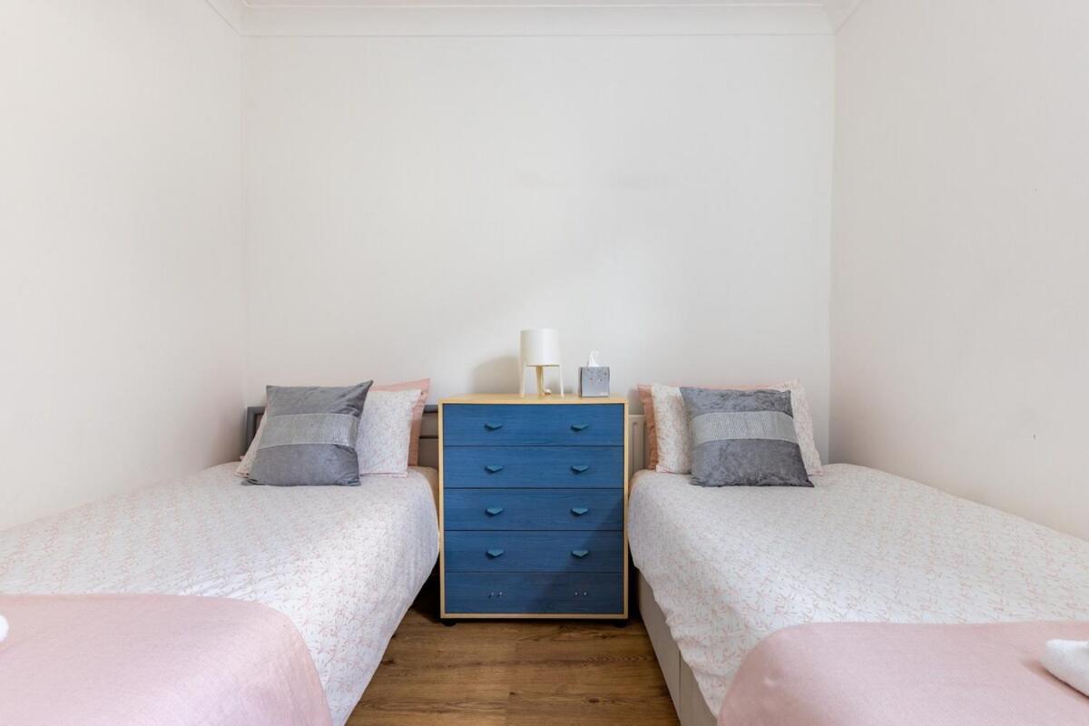 Appartement Flat Near Wembley, Self Check In, Garden *