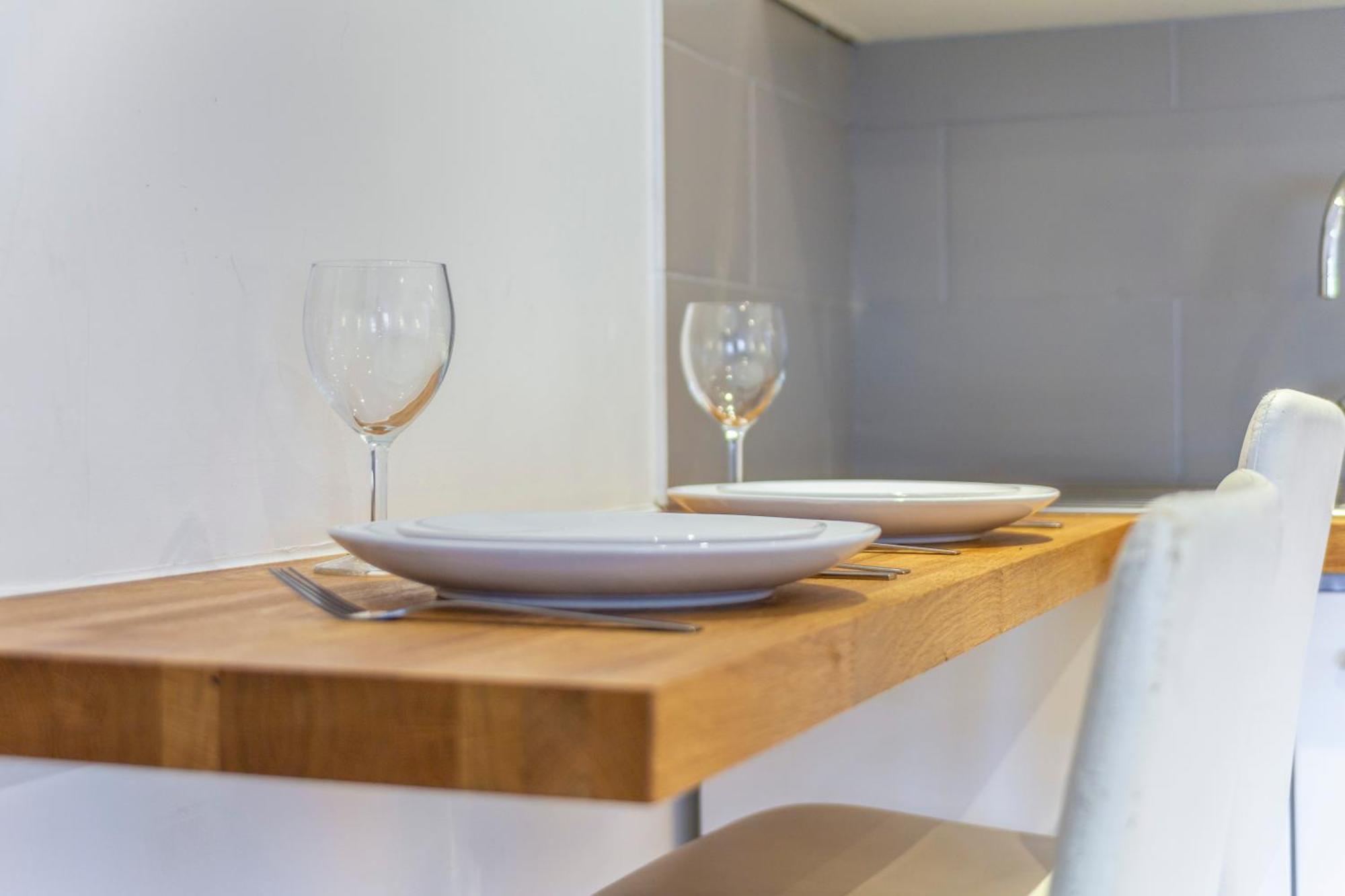 Amazing Modern Studio, Prestigious Paddington Apartamento Londres